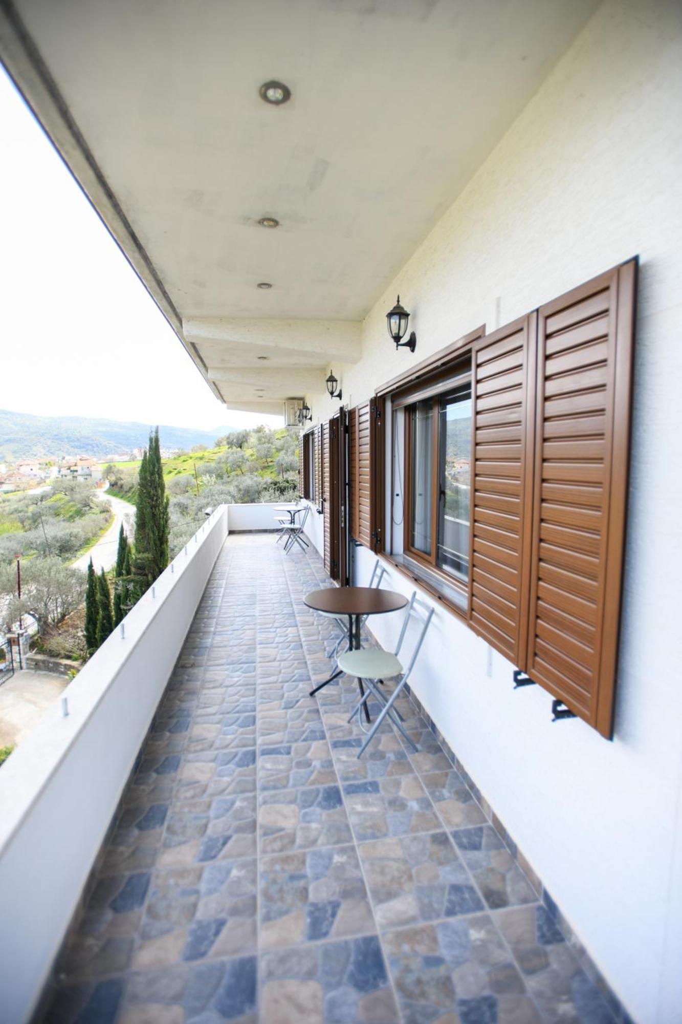 Villa Solitude Berat Exterior photo